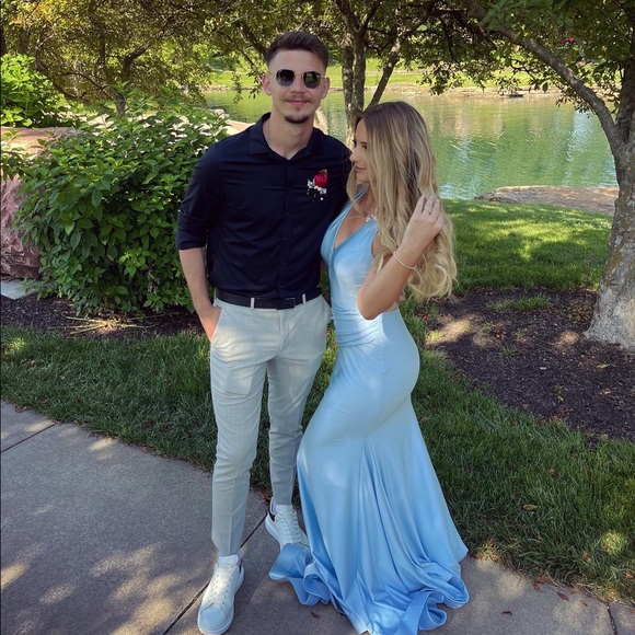 Prom dress or Blue long dress for special events - Picture 1 of 3